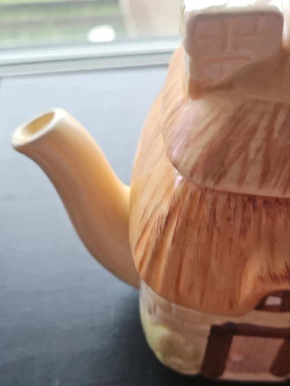 Cottage House Ceramic Teapot - Brown & Cream